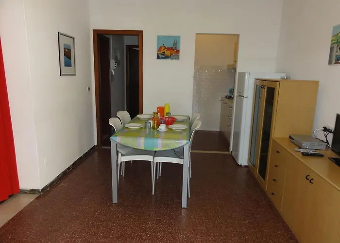 Villa Semi-detached In A Quiet Area Bibione
